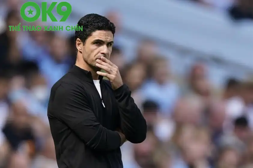 HLV Arteta bị nhận chỉ trích bởi sự nhầm lẫn của bản thân. Ảnh: AFP